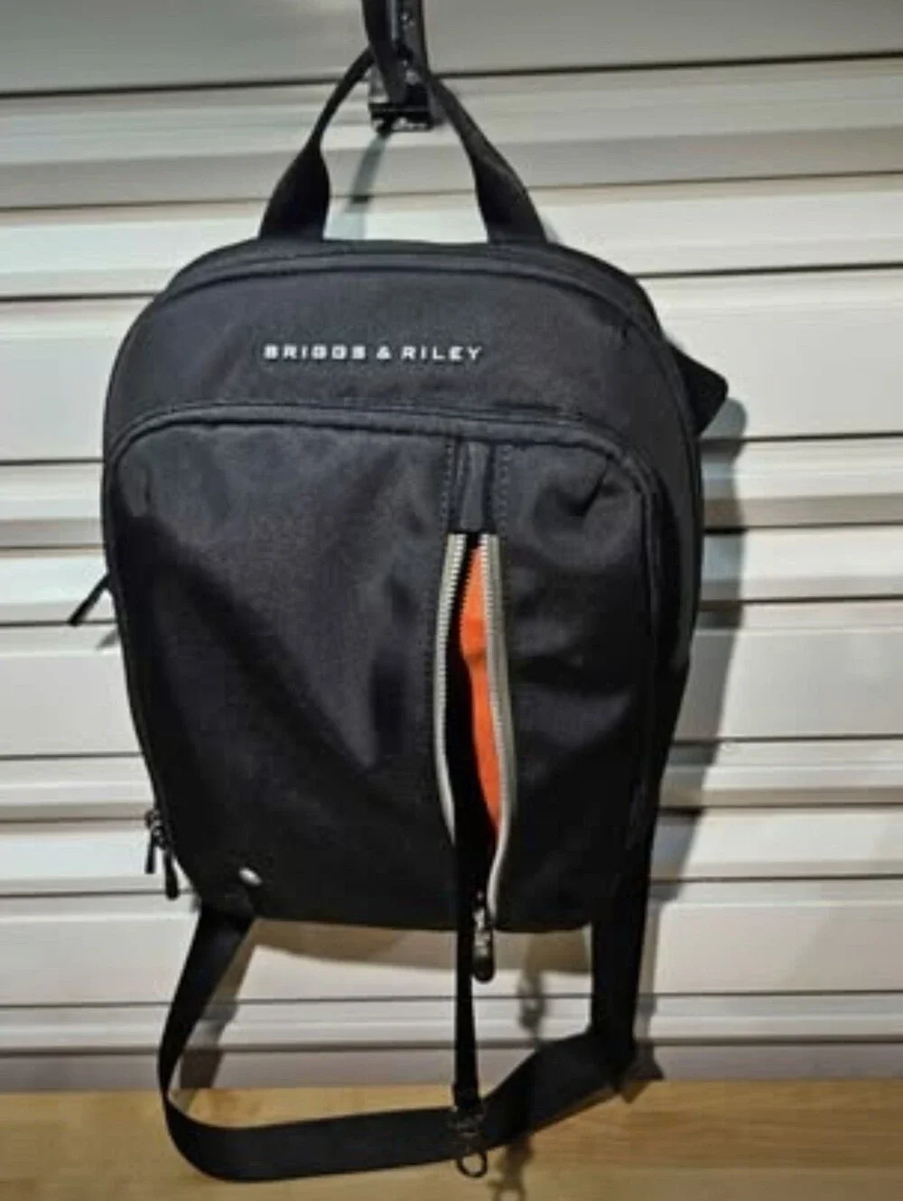 New Briggs & Riley HTA Crossbody - A115-4 (Here There Anywhere)